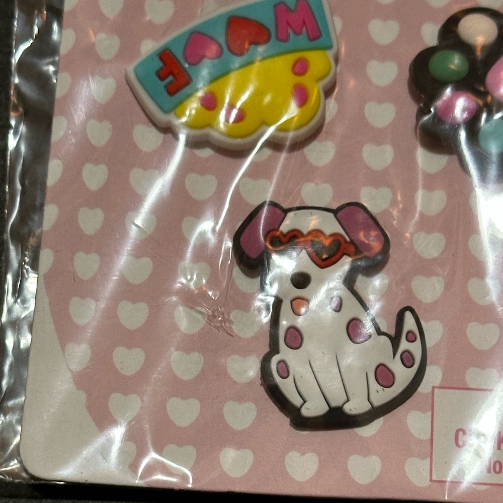 🌸 $3 if bundled - Cute Croc Dog Charms Set for Kids NEW - Picture 3 of 5